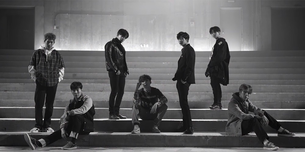 MONSTA X