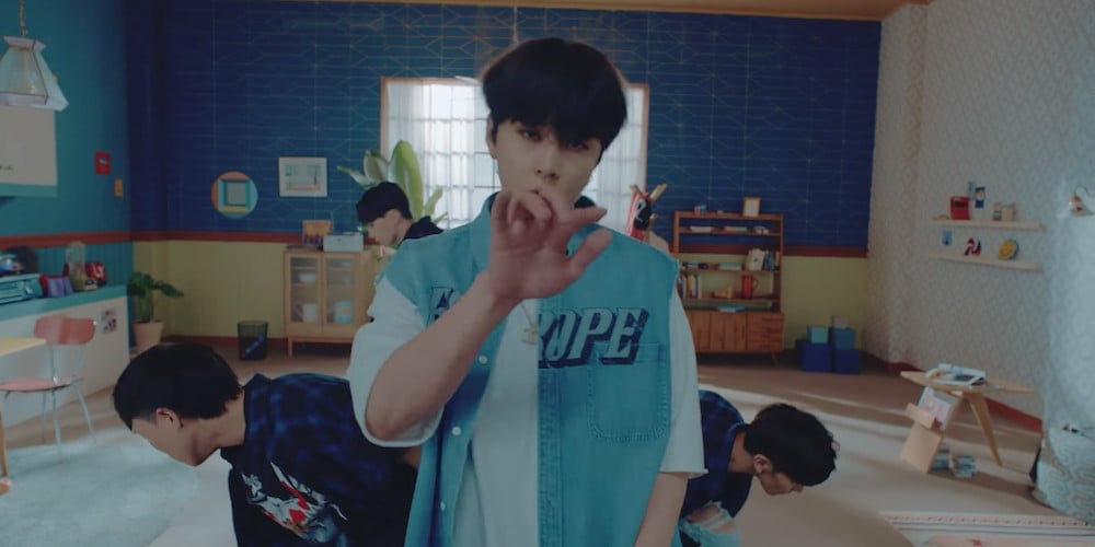 Watch Highlight's Junhyung drop smooth solo moves for the performance ...