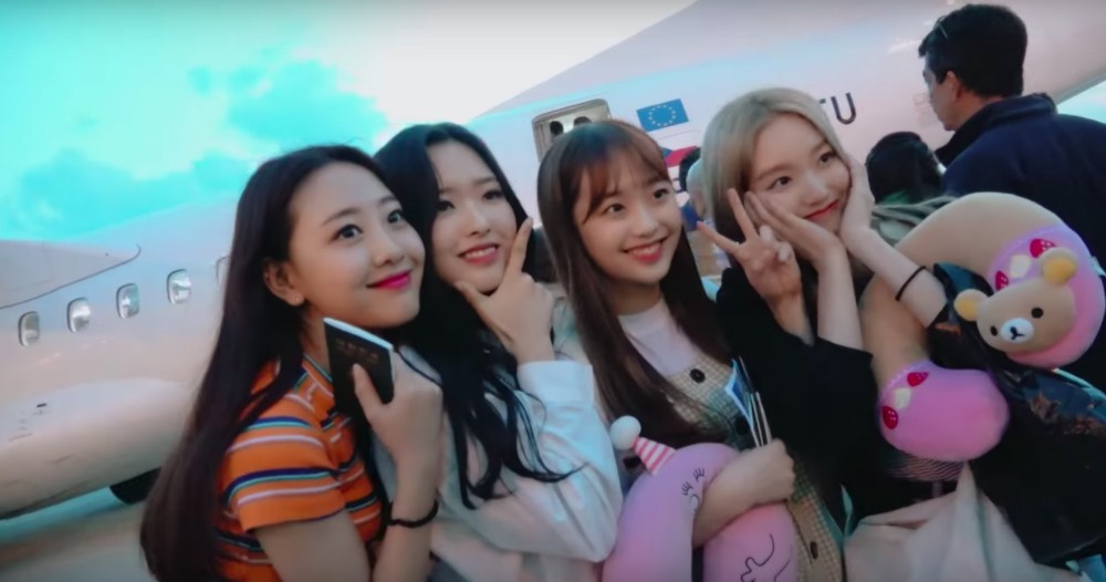 LOONA, yyxy (Youth Youth by Young)