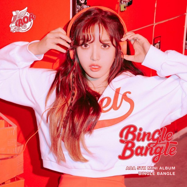 AOA's Seolhyun, Mina, and Chanmi are retro beauties in orange for ...