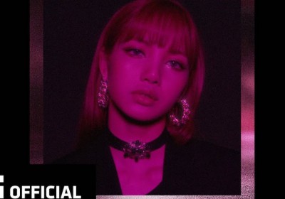 BLACKPINK, Lisa