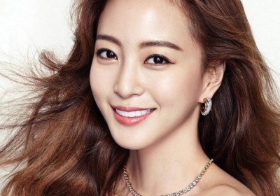 Han Ye Seul