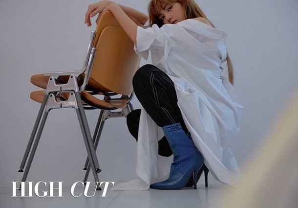 BLACKPINK появятся на страницах нового выпуска "High Cut"