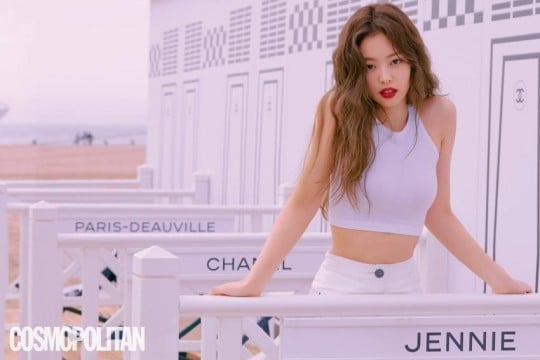 Дженни из BLACKPINK излучает элегантность в новом выпуске "Cosmopolitan"