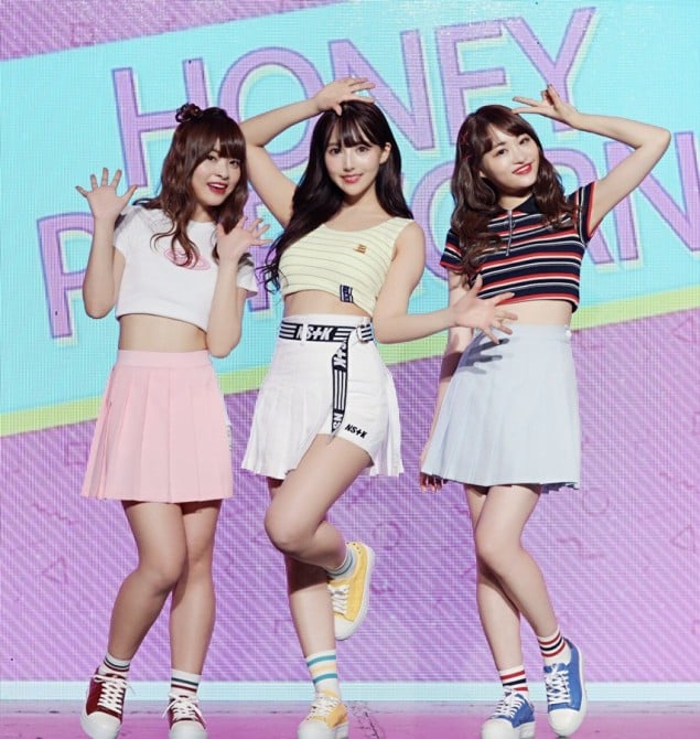 Японская группа Honey Popcorn успешно провела встречу с поклонниками 19+