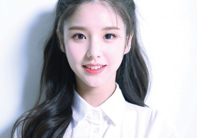 LOONA, HeeJin