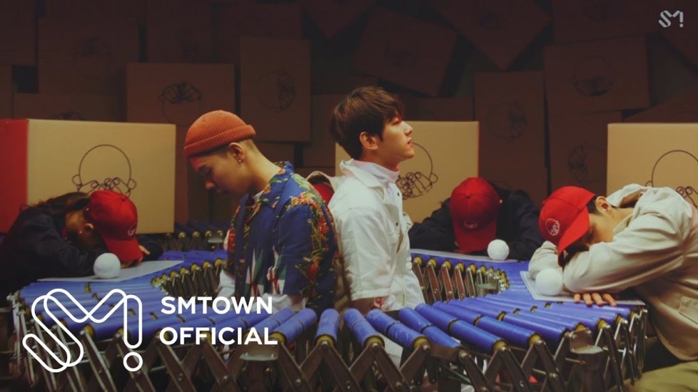 EXO, Baekhyun, LOCO