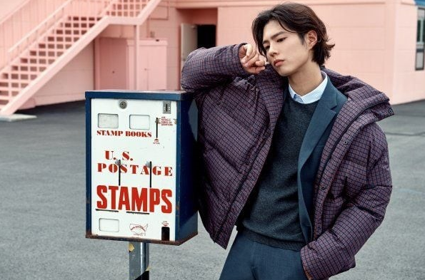 Park Bo Gum Shows Smart Looks With TNTG 2018 F/W Campaign