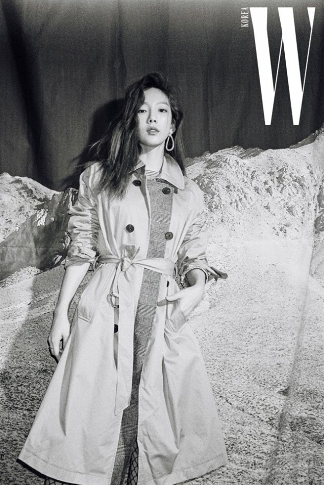 Обворожительная Тэён в новой фотосессии для журнала "W"