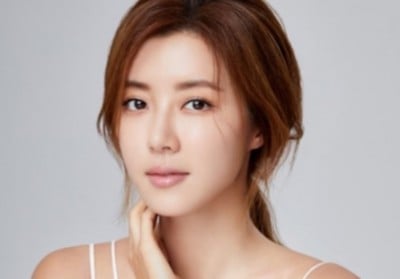 Park Han Byul