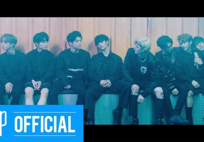 Stray Kids