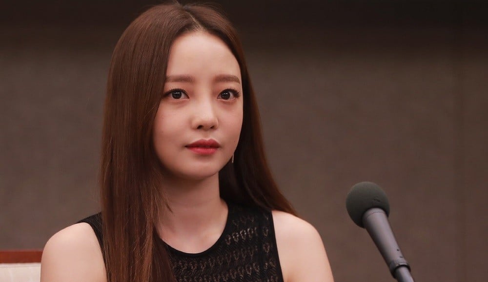 https://www.allkpop.com/upload/2018/10/af_org/07154659/Hara.jpg