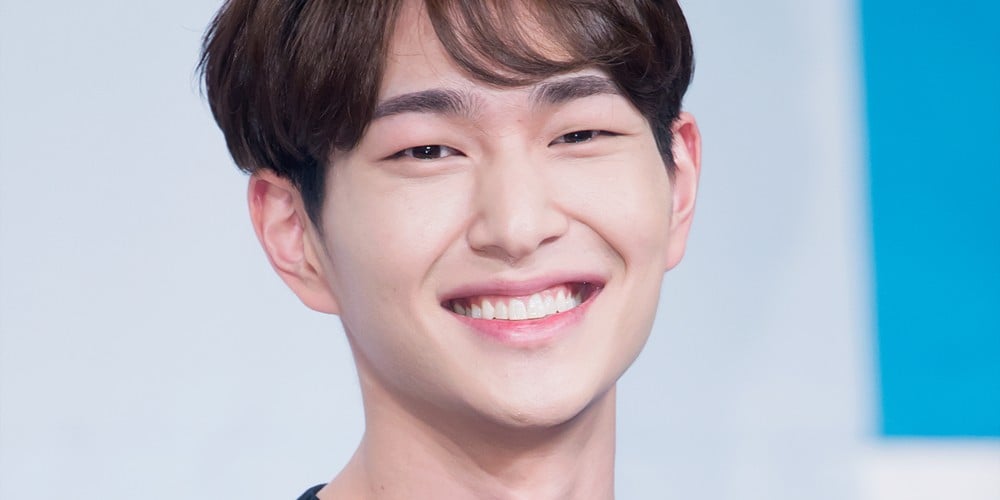 Soompi: Onew do SHINee anuncia a data do alistamento militar – SHINee Brazil