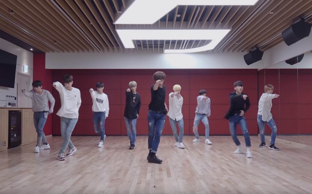 Stray Kids