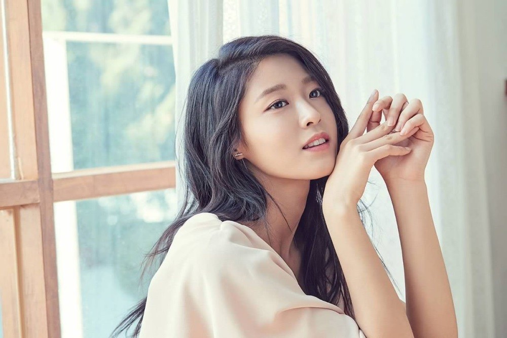 AOA, Seolhyun