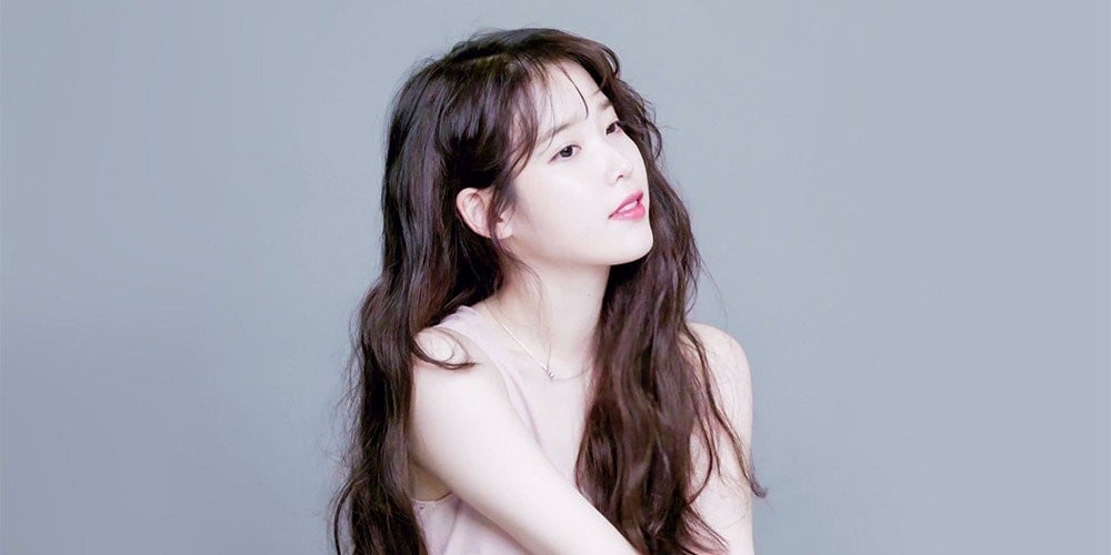 IU wins #1 on 'Inkigayo' + performances by MONSTA X, Stray Kids, Cosmic ...