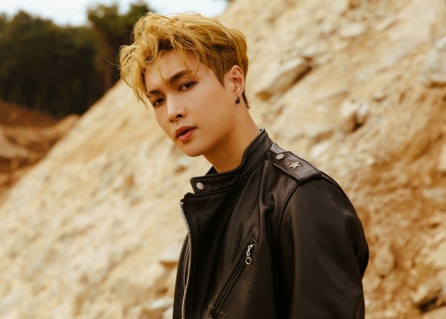 Exo Unveil Sensuous And Chic Teasers Of Lay For Don T Mess Up My Tempo