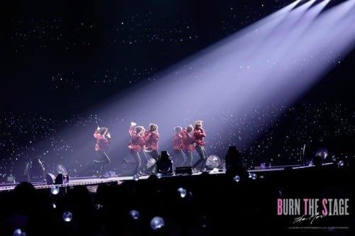 Big Hit Ent. выпустили стиллы документального фильма BTS "Burn The Stage: The Movie"