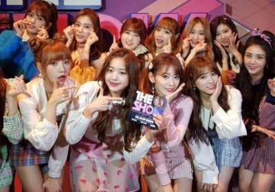 IZ*ONE