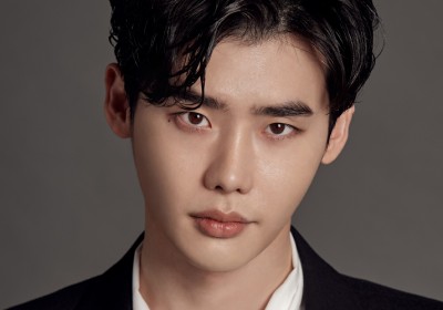 Lee Jong Suk