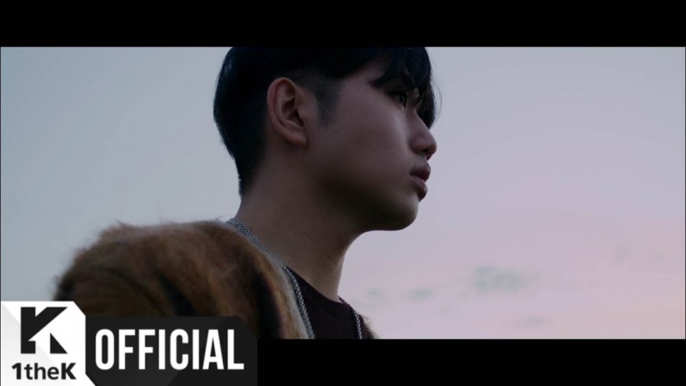 Imagini pentru Sam Kim walks the hills in serene 'Sun and Moon' MV