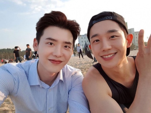 Jung Hae In, Lee Jong Suk