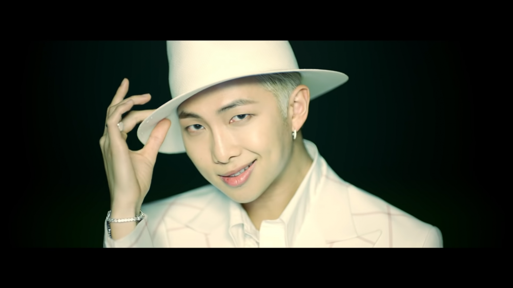 BTS RM's Blue Hair in "Boy With Luv" Music Video - wide 10