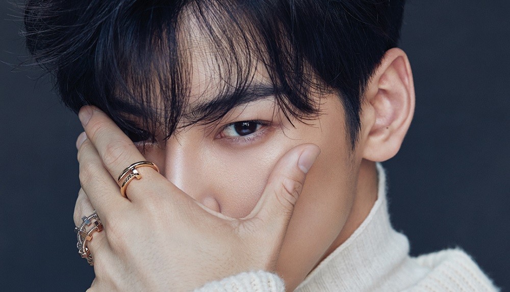 ASTRO Cha Eun Woo Flaunts Fatal Charms in New Magazine Pictorial