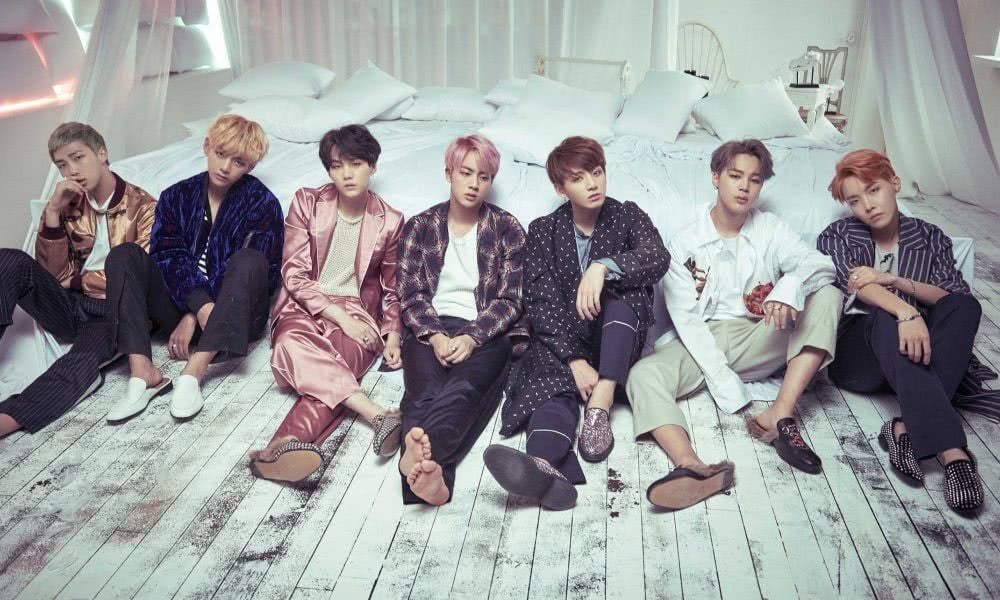 How Korean netizens are reacting to BTS joining Louis Vuitton as the newest  house ambassadors