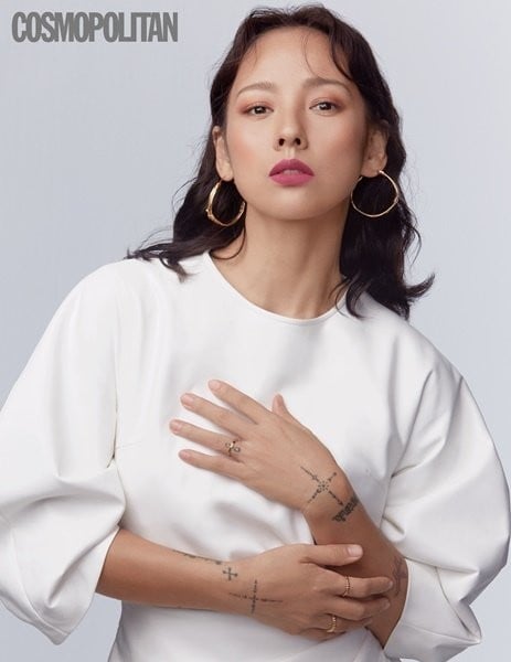 Lee Hyori rocks the cover and photoshoot for Cosmopolitan Korea + gives ...