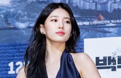 Ha Jung Woo, Suzy