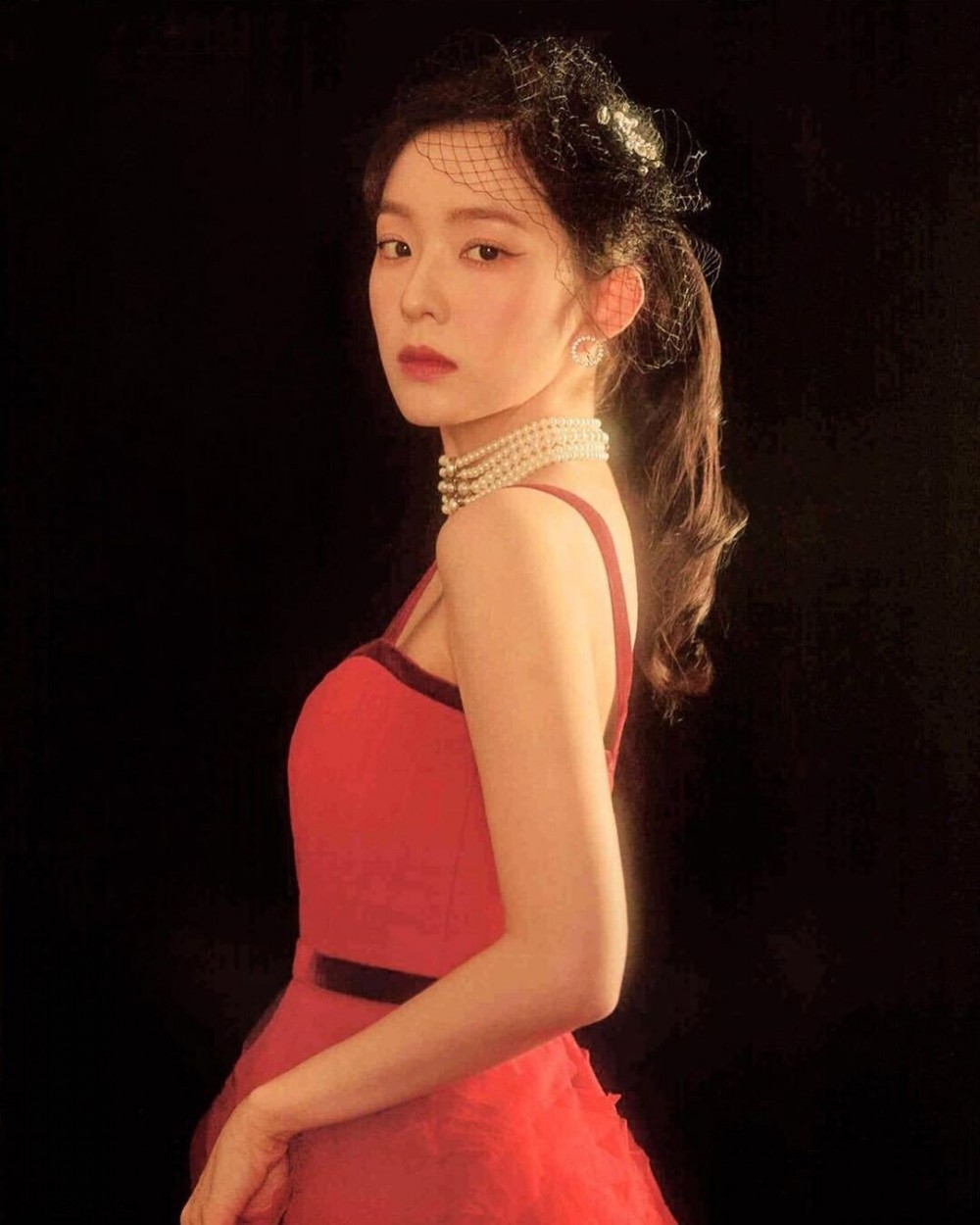 Red Irene's 'La rouge' teaser image tops Real Time Search + netizens comment on her stunning | allkpop