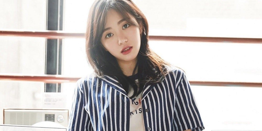 Former AOA  member Mina  calls out a certain murderer in 