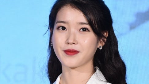 IU