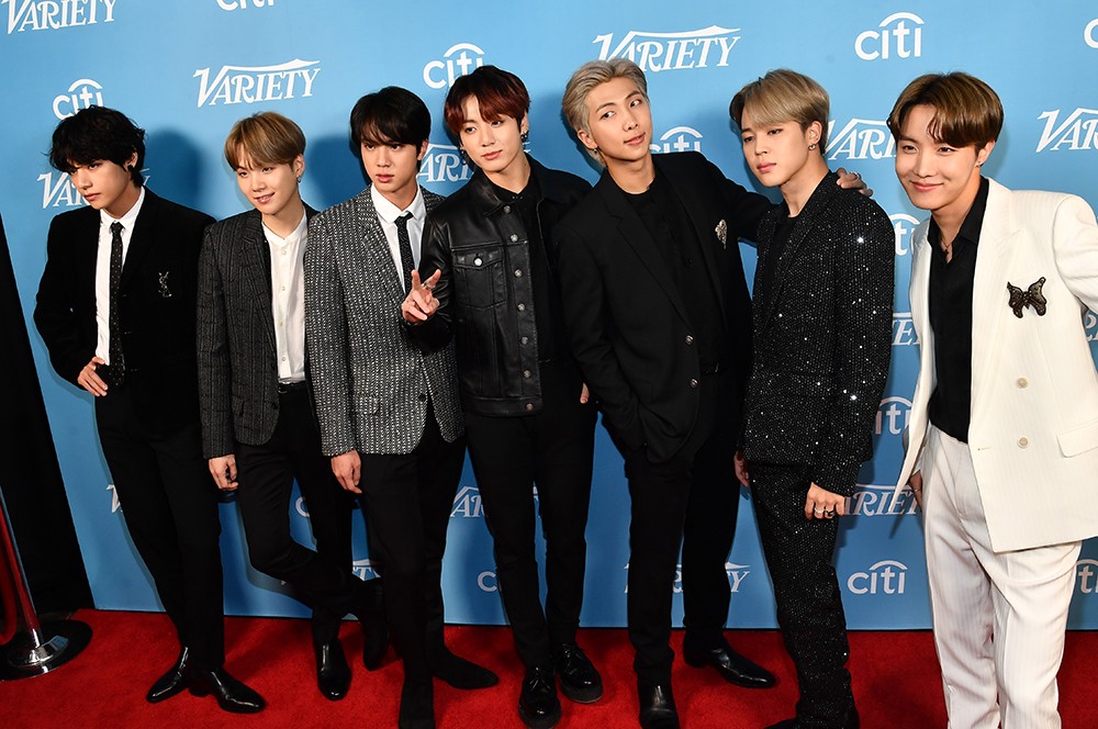 BTS получили награду Группы года от Variety + речь RM