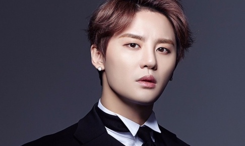 Junsu (XIA)