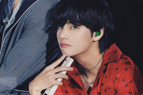 BTS, V