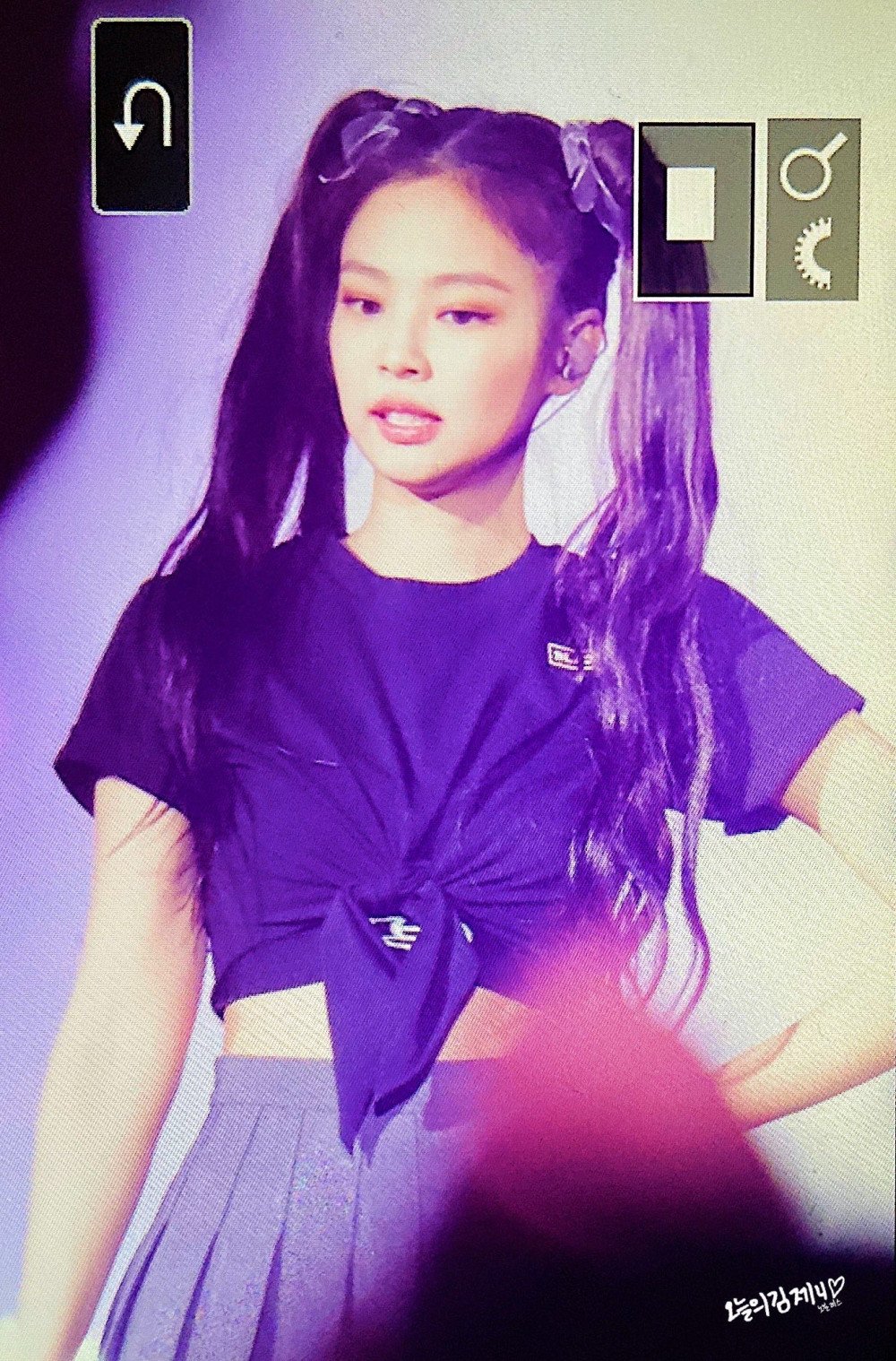 BLACKPINK Jennie's pigtail hairstyle becomes a hot topic | allkpop