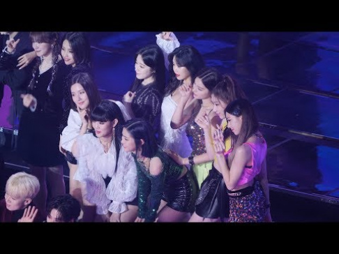 I-DLE, Miyeon, Yuqi, Soojin, Shuhua, Soyeon, Minnie, ITZY, Chaeryeong, Yeji, Lia, Ryujin, Yuna