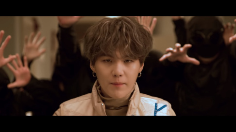 SUGA