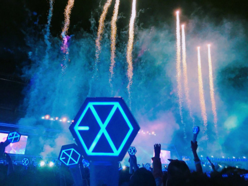 EXO