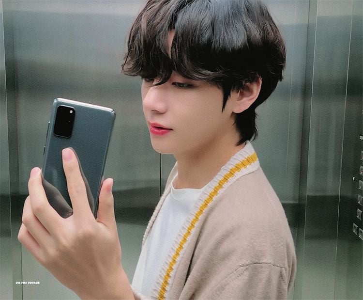 Samsung Mobile Single Outs Their Love For Bts S V Allkpop