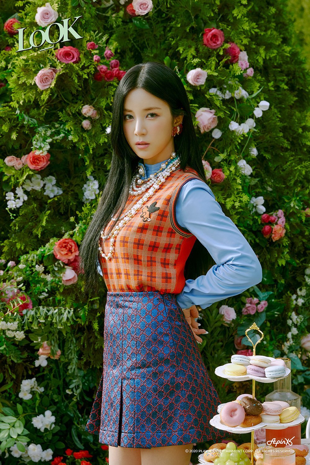 A Pink's Bomi and Chorong are classy in latest teasers for 'LOOK' | allkpop