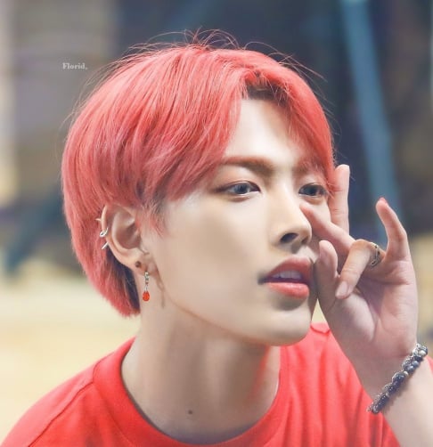 ATEEZ