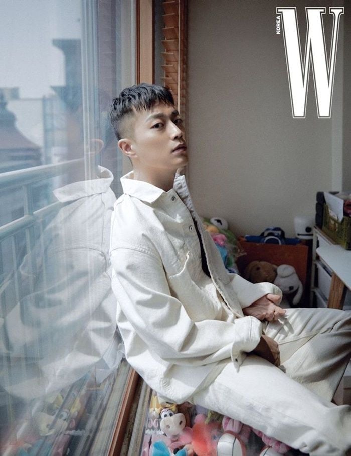 Дуджун (Highlight) в фотосессии для журнала W Korea