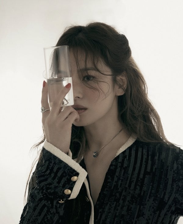 Синеглазая Сон Хе Гё в фотосессии для бренда Chaumet