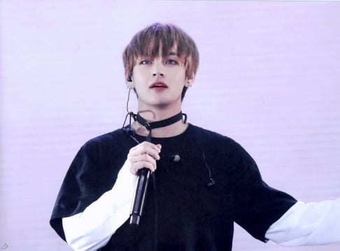 BTS, V