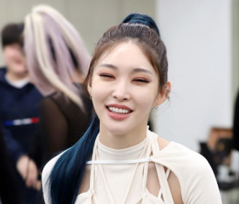 Kim Chung Ha