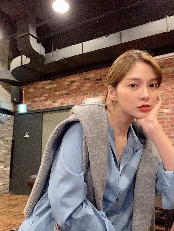 https://www.allkpop.com/upload/2020/05/content/251517/1590434273-19.jpg https://www.allkpop.com/upload/2020/05/content/251517/1590434273-19.jpg