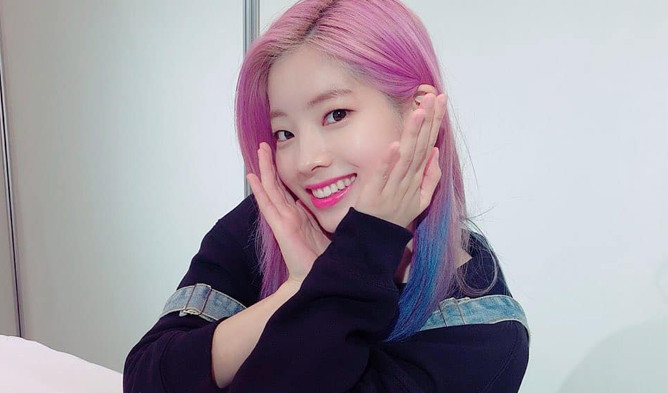 https://www.allkpop.com/upload/2020/05/content/271234/1590597265-twice-dahyun.jpg